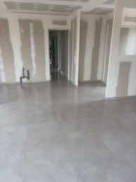 Carrelage gris